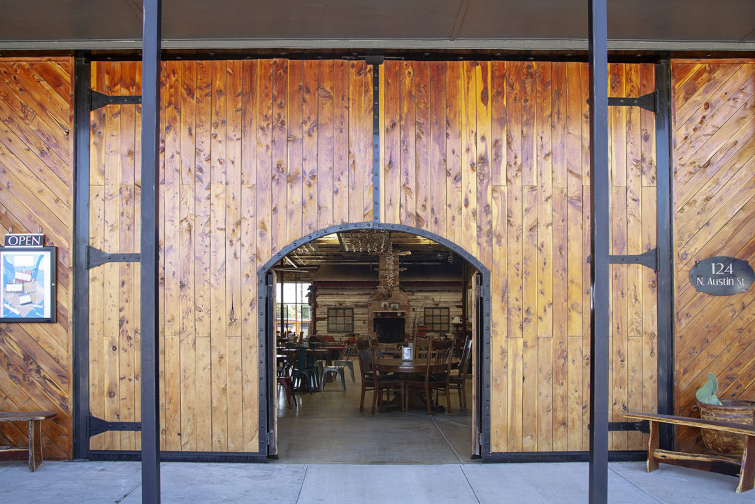 8741 web Stone Eagle Beer Garden